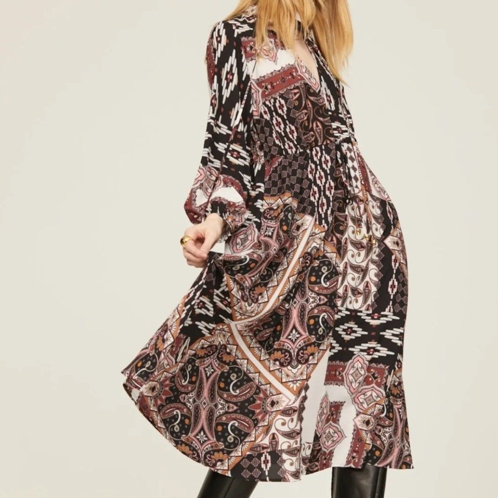 CARA CARA Tanglewood Boho Patchwork Printed Midi Dress in Pandora Black Large